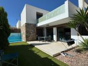 Villa en Venta en Orihuela Costa, Alicante