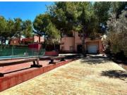 villa en Venta en San Miguel De Salinas. ETRV T5911