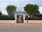 Villa en venta en Torrevieja Alicante