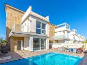 Villa en venta en Torrevieja Alicante
