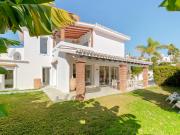 Villa en venta. Marbella
