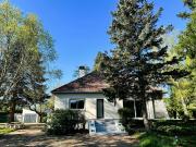 VILLA ENTIEREMENT RENOVEE AVEC VIE DE PLAIN PIED