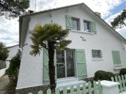 Villa entièrement rénovée proche lycée grand air