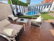 Villa exclusiva en Simón Verde – Elegancia, luz y...