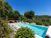 Villa F6 Pleine Nature sur un Terrain de 8000 M2 Viager Occ.