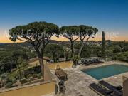 Villa familiale de luxe avec 5 chambres possibilité de 7...