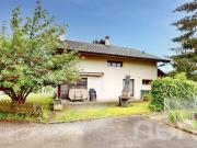 Villa familiale pleine de potentiel