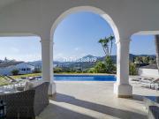 Villa For Rent in Benahavís, Benahavís