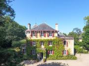 Villa historique avec piscine et grand parc arboré Parc...
