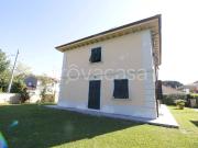 Villa in affitto a Capannori via Lombarda, giardino...