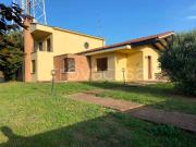 Villa in affitto a Casalmaggiore via Fiammetta, giardino... Villa in affitto a Casalmaggiore via Fiammetta, giardino...