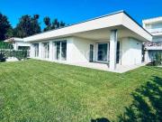 Villa in affitto a Casnate con Bernate via Guglielmo...