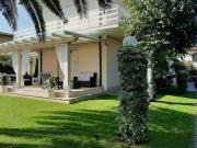 Villa in affitto a Centrale Forte dei Marmi in...