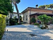 Villa in affitto a Forte dei Marmi 150 mq Rif: 1319113