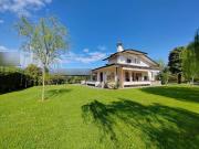 Villa unifamiliare in affitto a Forte Dei Marmi