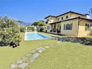 Villa in affitto a Forte Dei Marmi
