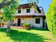 Villa in affitto a Forte Dei Marmi