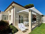 Villa in affitto a Forte dei Marmi, arredato, giardino...