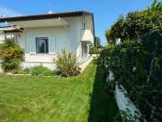 Villa in affitto a Forte dei Marmi via Salvador Allende,...