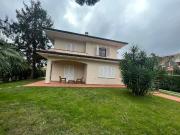 Villa in affitto a Forte dei Marmi LU