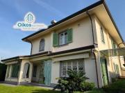 Villa in affitto a Forte dei Marmi via Michelangelo...