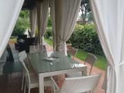 Villa in affitto a Forte dei Marmi via Michelangelo...