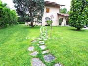 Villa in affitto a Forte dei Marmi via XX Settembre,...