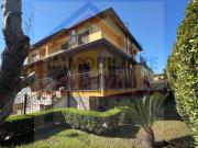 Villa in affitto a Giugliano in Campania, Varcaturo