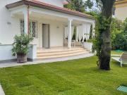 Villa in affitto a Pietrasanta