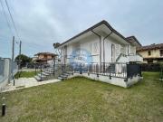 Villa unifamiliare in affitto a Pietrasanta