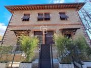 Villa unifamiliare in affitto a Pietrasanta