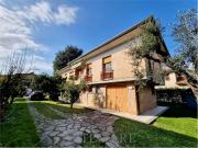 Villa in affitto a Pietrasanta, arredato, giardino...