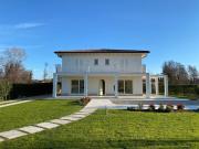 Villa in affitto a Pietrasanta LU