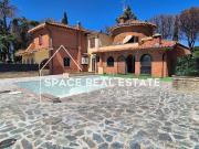 Villa in affitto a Pomezia RM