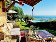 Villa in affitto a Seravezza LU