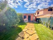 Villa in Circonvallazione Mare Australe