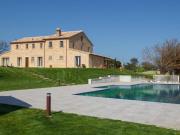 Villa in classe A/1 vista mare 370mq 1.9Ha a Senigallia...