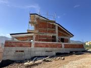 Villa In Costruzione con Concessione Edilizia