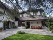 Villa in exklusiver Höhenlage, 360 qm, 9 Zi 1.450 qm...