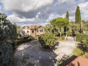 Villa in posizione panoramica a pochi chilometri da...