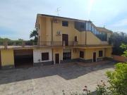 Villa in vendita a Aci Sant'Antonio CT