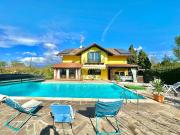 Villa in vendita a Agrate Conturbia