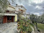 VILLA in VENDITA a ALASSIO Collina di 4 vani