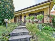 Villa in vendita a Albavilla CO