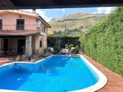Villa in vendita a Altavilla Milicia PA