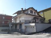 Villa in vendita a Alzano Lombardo BG