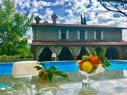 Villa in vendita a Ameglia SP