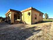 Villa in vendita a Aprilia LT