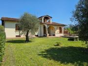 Villa in vendita a Arezzo AR