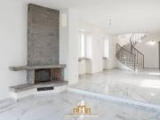 Villa in vendita a Arona NO